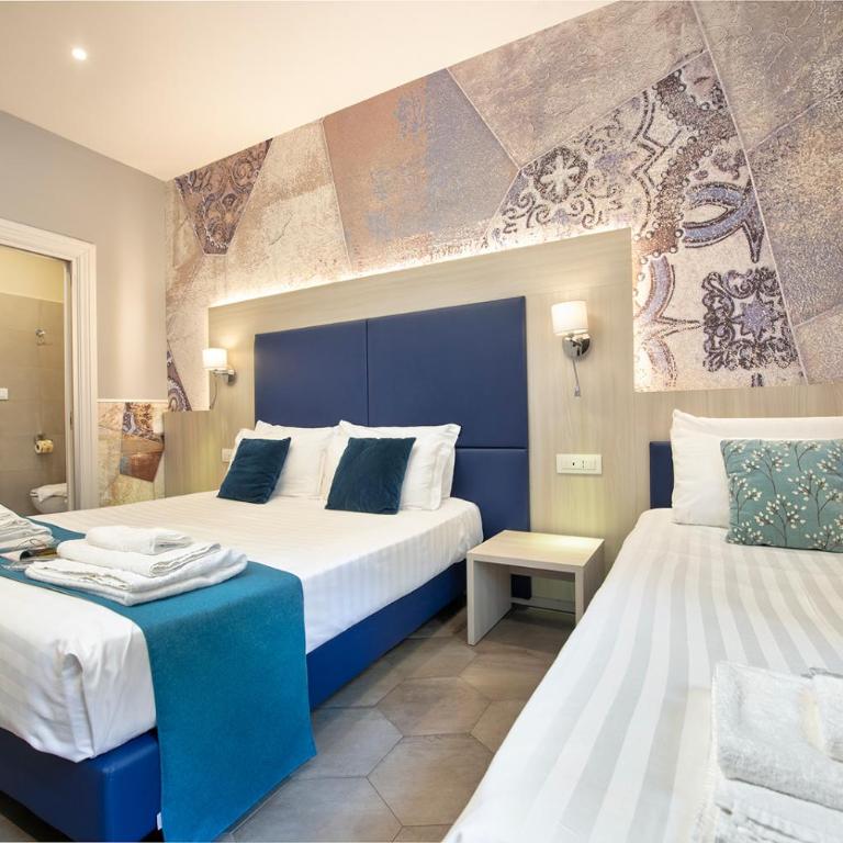 Bramble Luxury Suites - Camera Tripla Deluxe - 7
