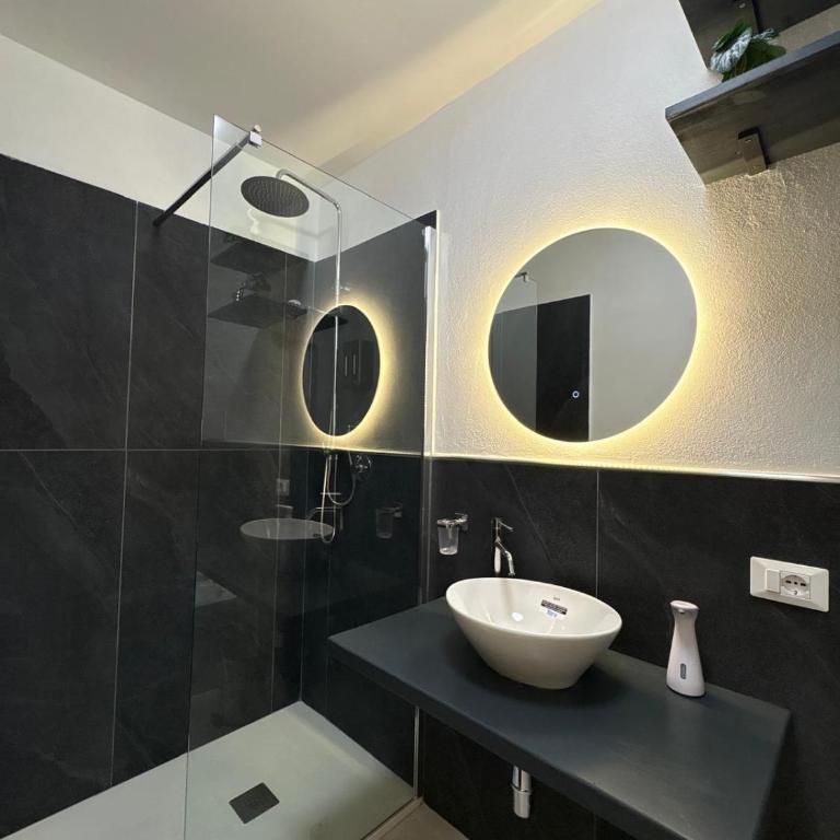 VLM City Rooms - Doppelzimmer mit eigenem Bad - 2