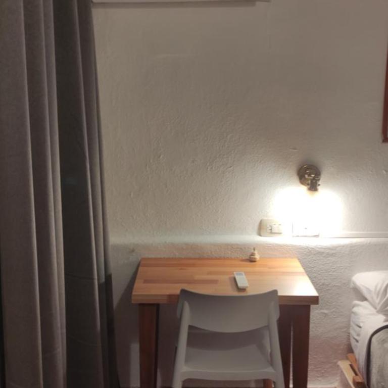 " Casa quinta "San Bernardo" Con Pileta y amplio jardín - Casa - 80