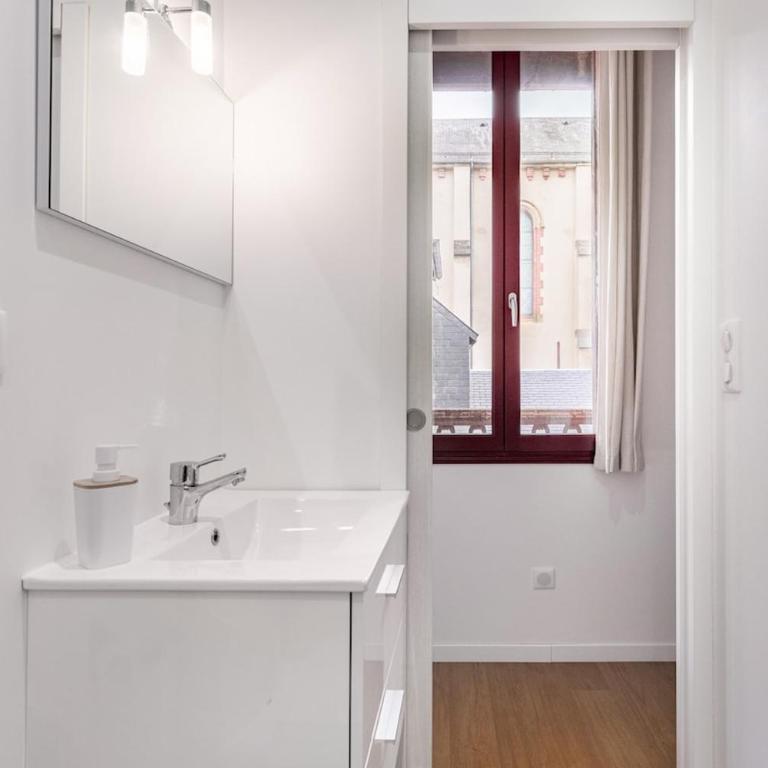 Cozy 3-star apartment - Apartamento de 1 dormitorio - 2