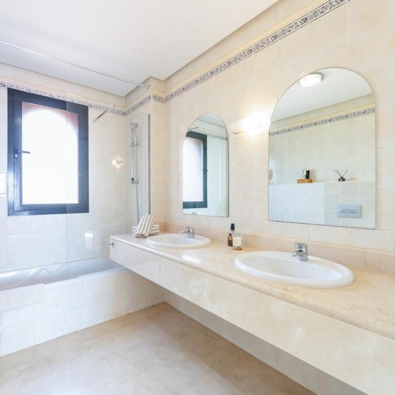 Bonita Hills - 3 bedroom Penthouse with Panoramic Sea Views & Large Terrace - Apartamento de 3 dormitorios - 7