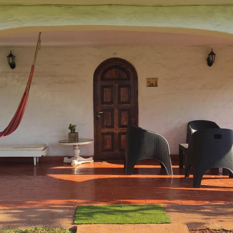 " Casa quinta "San Bernardo" Con Pileta y amplio jardín - Casa - 87