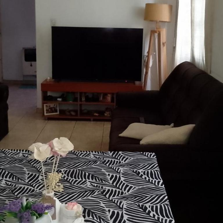VISITA PAPA LEON del 8 al 11 de noviembre - Two-Bedroom House - 1
