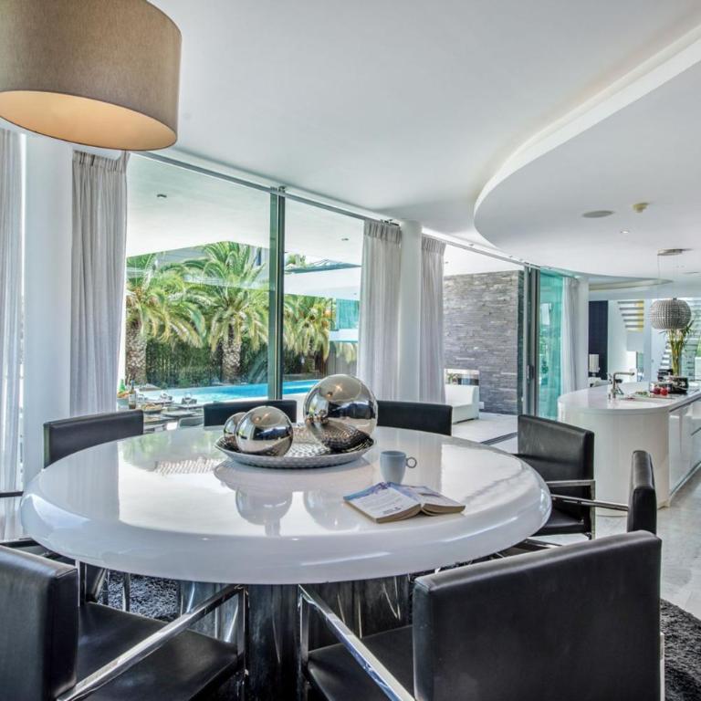 Premium Apartamento, 3 dormitorios, OldTown, Marbella - Casa Deluxe de 4 dormitorios - Frente al mar - 1