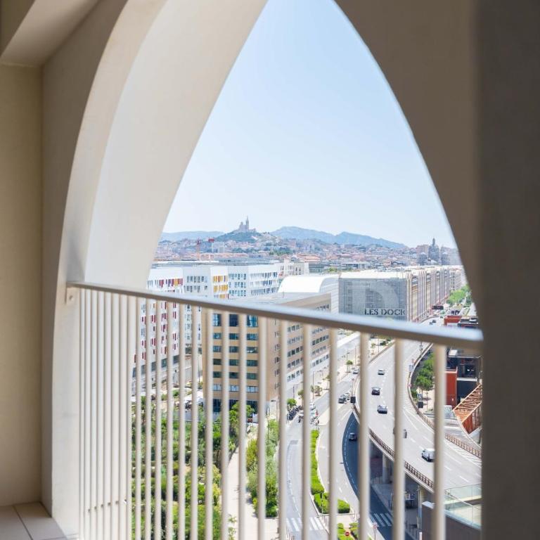 Sea view - One-Bedroom Apartment - 12