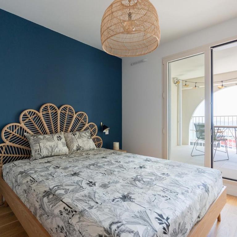 Sea view - One-Bedroom Apartment - 16