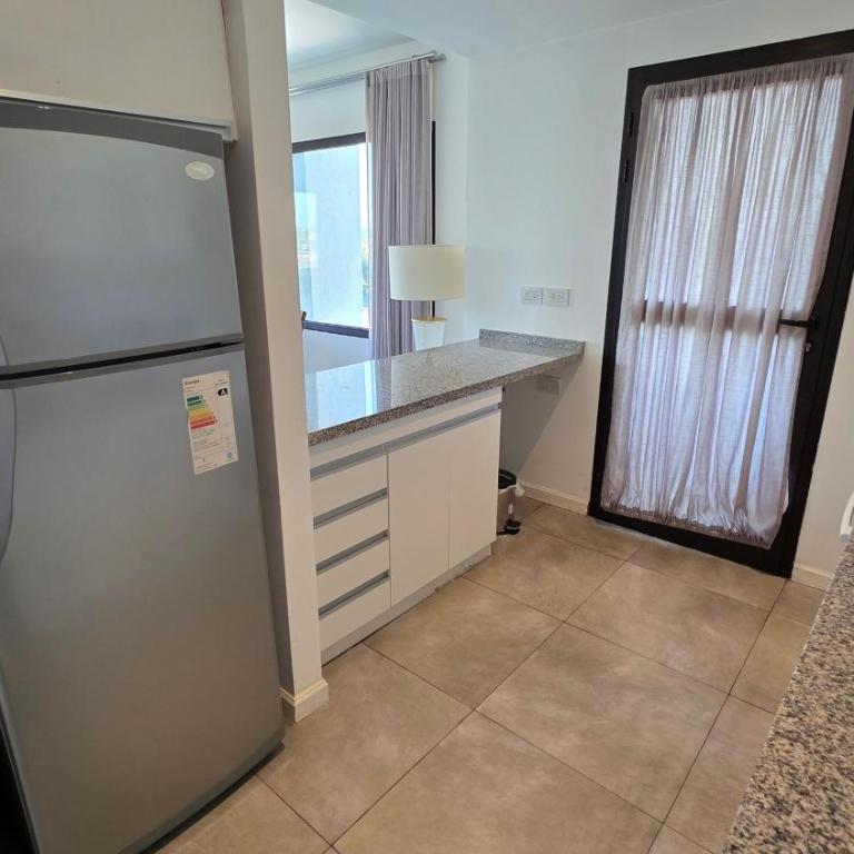 Departamento Céntrico Super Completo con Cochera y Parrilla - Two-Bedroom Apartment - 15