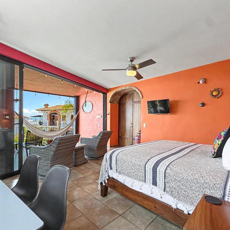Miguel's Mirador Ocean-View Studio, Hammock Terrace, Heated Pool, Walkable - Apartment - 9