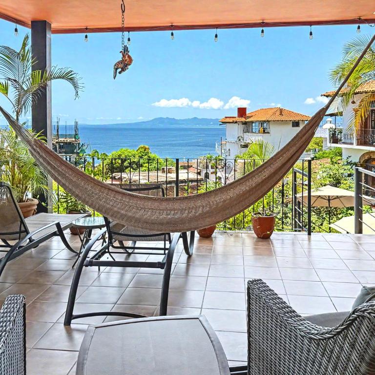 Miguel's Mirador Ocean-View Studio, Hammock Terrace, Heated Pool, Walkable - Apartment - 10