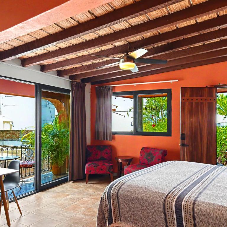 Jonathan's Lugar Cozy Studio, Artisan Tiles, Heated Pool, Walk to Malecón - Apartment - 1
