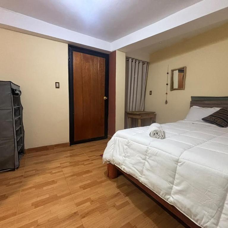 Pakuri Wasi - Double Room with Private Bathroom - 11