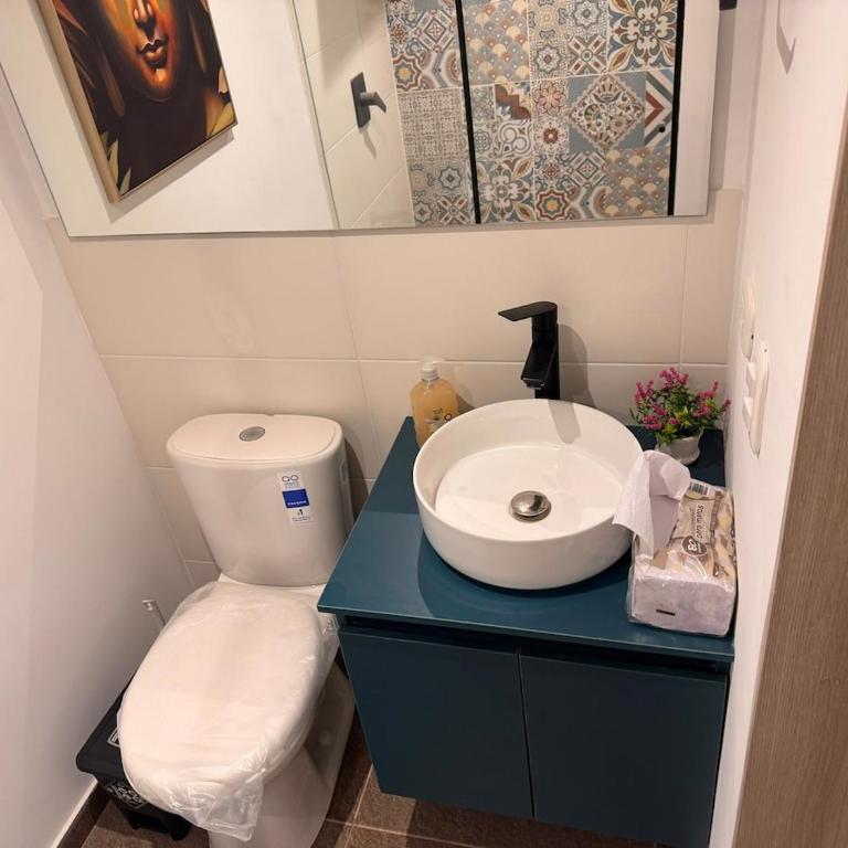 Apartamento tipo estudio Nuevo y Cómodo Cerca del Aeropuerto - Apartamento de 2 dormitorios - 8