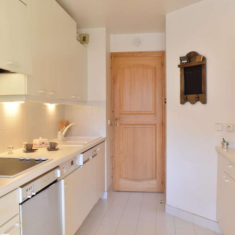 Appartement skis aux pieds, vue vallée - 4 pers. - FR-1-180-698 - Appartement - 4