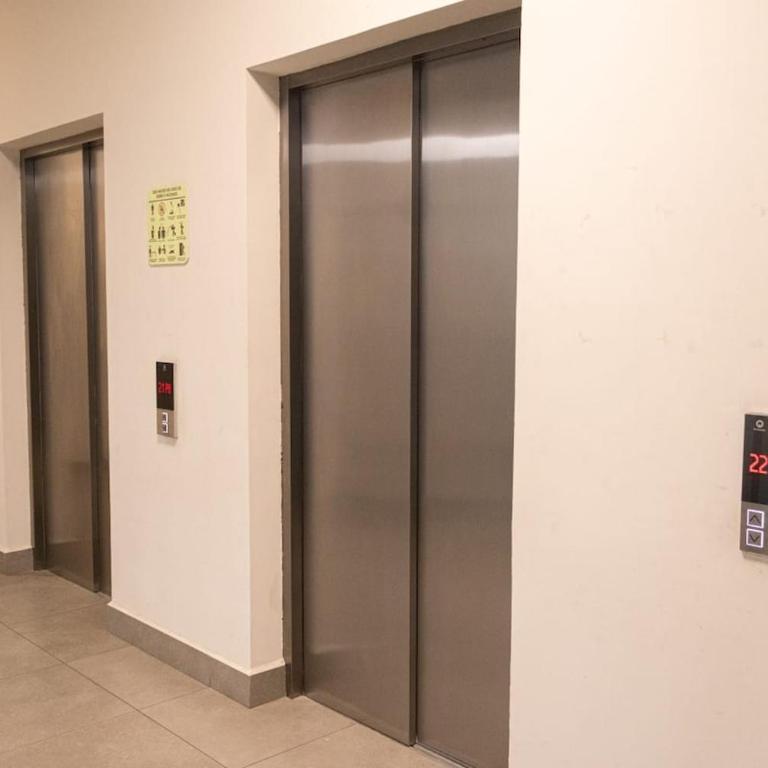 Depa moderno en Centro MTY Alberca Gym Metro - Apartamento - 24