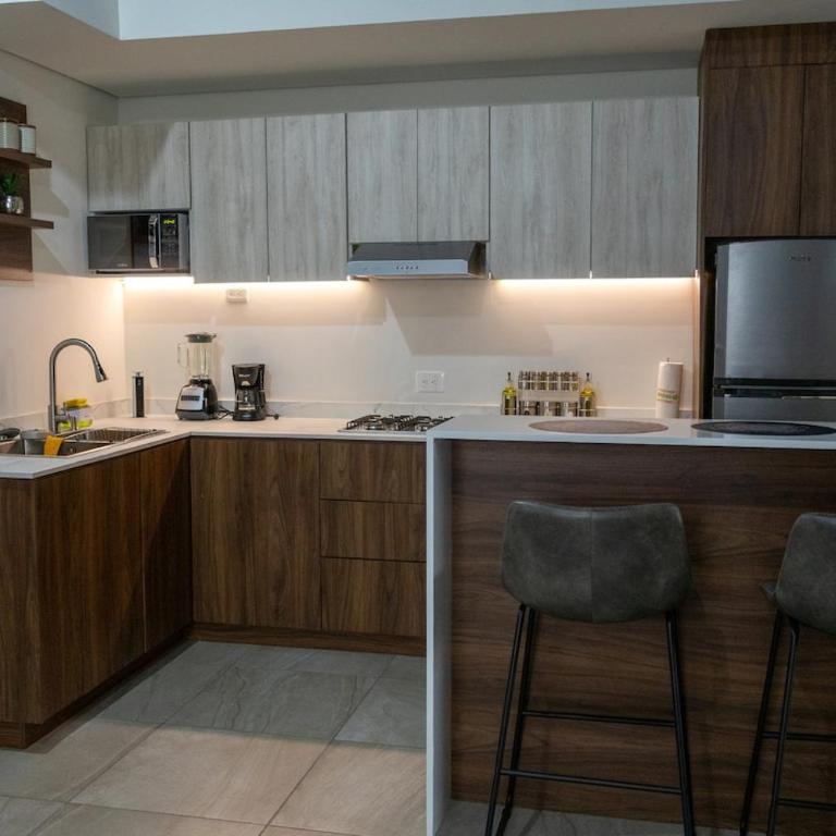 Depa moderno en Centro MTY Alberca Gym Metro - Apartamento - 3