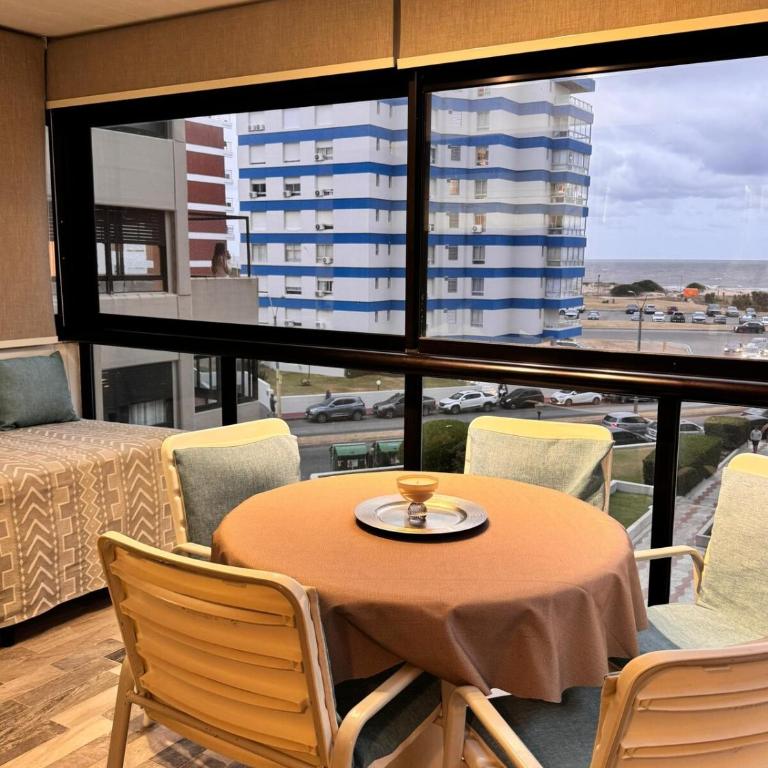 Departamento Completo Parada 2 Brava Vista al mar - Apartamento de 3 dormitorios - 4