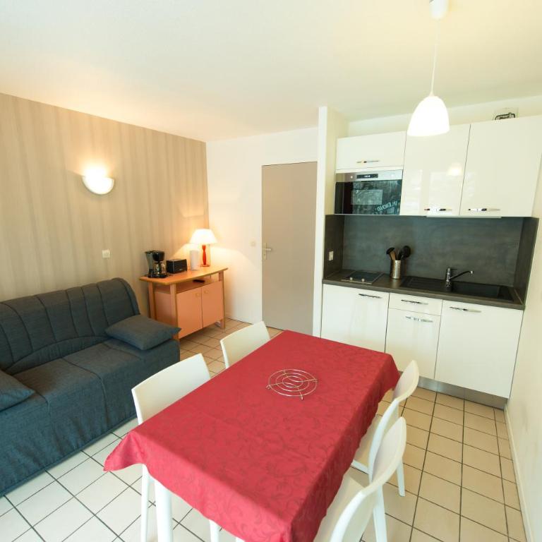 Terres de France - Résidence les Silènes - 1-Bedroom Apartment - 4 people - 14