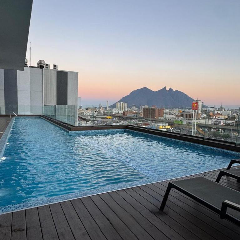 Depa moderno en Centro MTY Alberca Gym Metro - Apartamento - 1