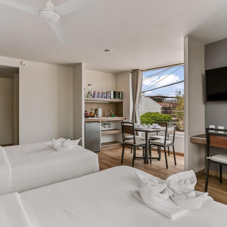 Wenceslao By Homirent - Suite con balcón - 14