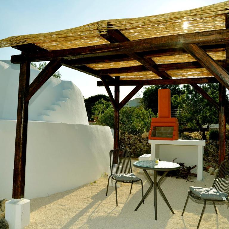 Trullo Vista - Camera Matrimoniale con Patio - 12