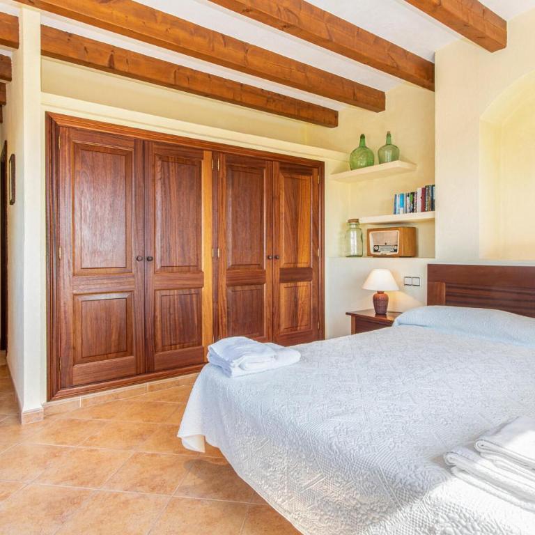 Villa Can Canaveret - Four-Bedroom Vacation Home - 7