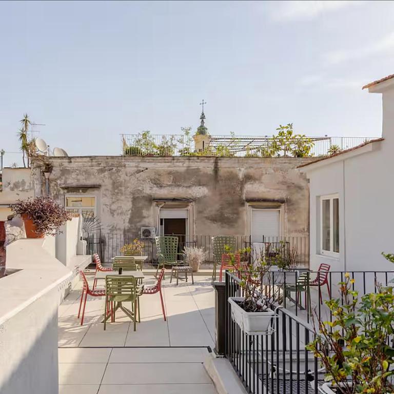 Penthouse Pignasecca - Design Suites - Suite with Terrace - 3