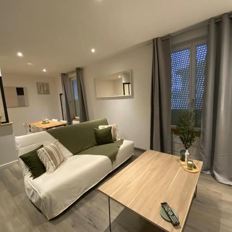 Charming accommodation in Ville-des-Sacres in Champagne! - One-Bedroom Apartment - 3