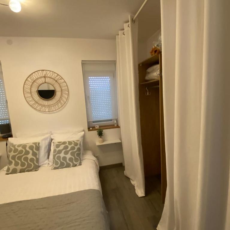 Charming accommodation in Ville-des-Sacres in Champagne! - One-Bedroom Apartment - 13