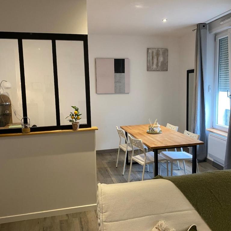 Charming accommodation in Ville-des-Sacres in Champagne! - One-Bedroom Apartment - 15