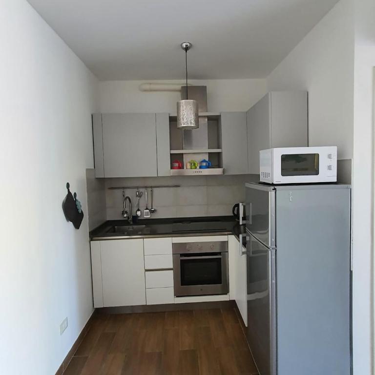 Central Florence Terrace and Garage - Two-Bedroom Apartment - 9