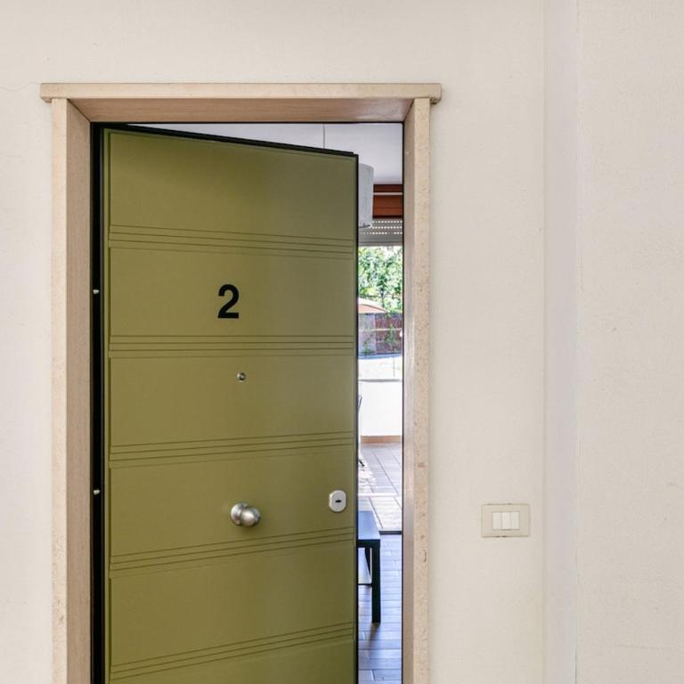 Central Florence Terrace and Garage - Two-Bedroom Apartment - 21