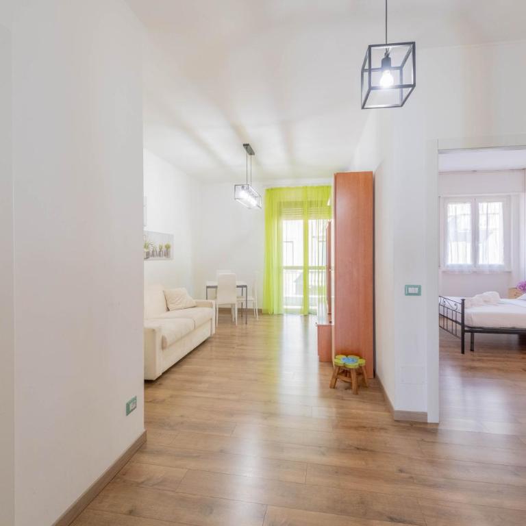 M.Aurelio (Nolo) Green - One-Bedroom Apartment - 11
