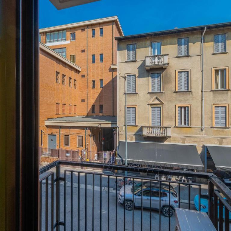M.Aurelio (Nolo) Green - One-Bedroom Apartment - 31