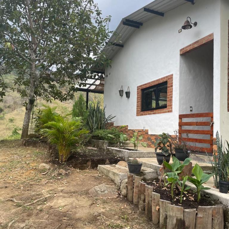 Villa Milú Refugio boutique - Habitación Doble Deluxe con bañera de hidromasaje - 1 o 2 camas - 18