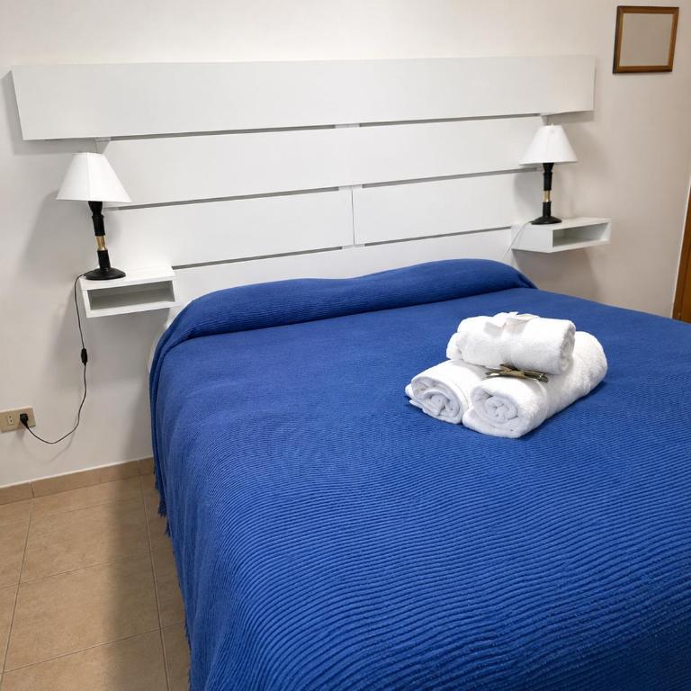 Hotel El Montañes - Habitación Doble con baño privado - 6