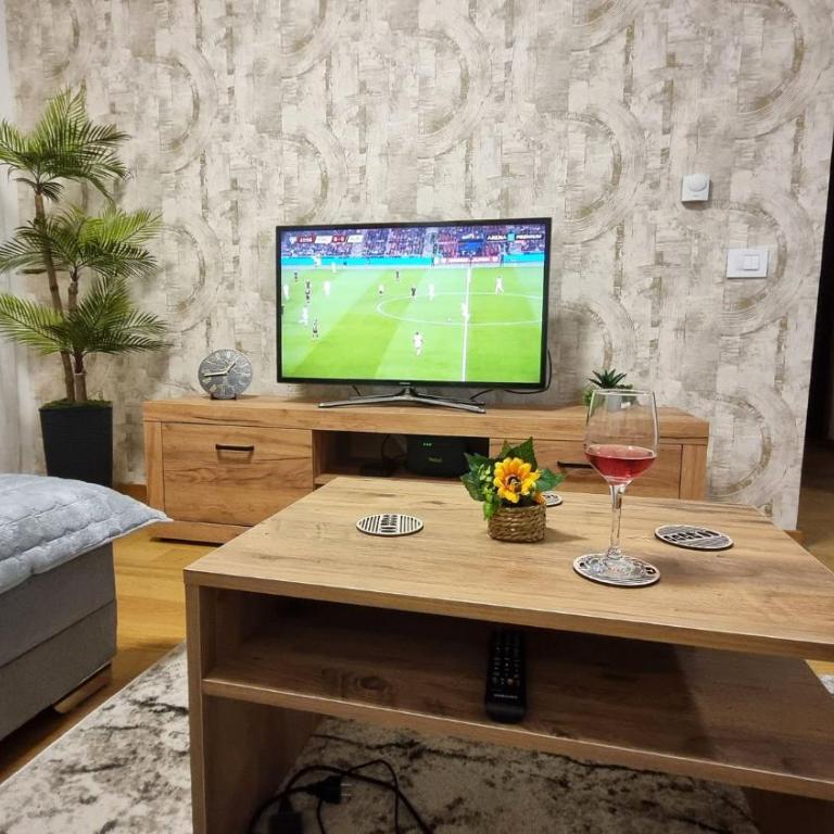 Apartman Dea Lux Novi Sad - Garage Parking -WiFi - Apartman - 4