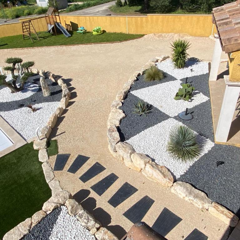 L'Oasis Ardéchois - Three-Bedroom Villa - 5