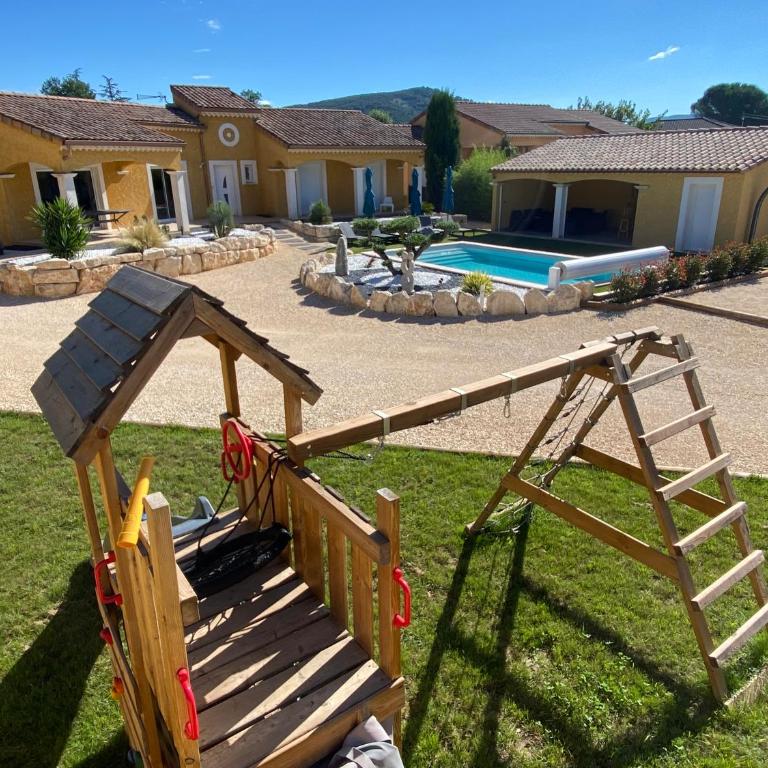 L'Oasis Ardéchois - Three-Bedroom Villa - 22