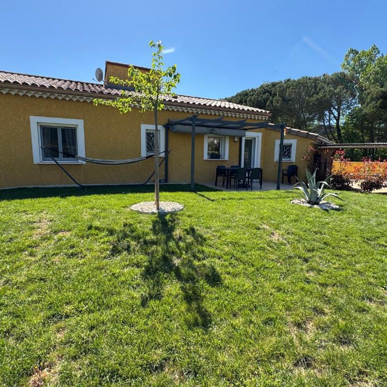 L'Oasis Ardéchois - Three-Bedroom Villa - 41
