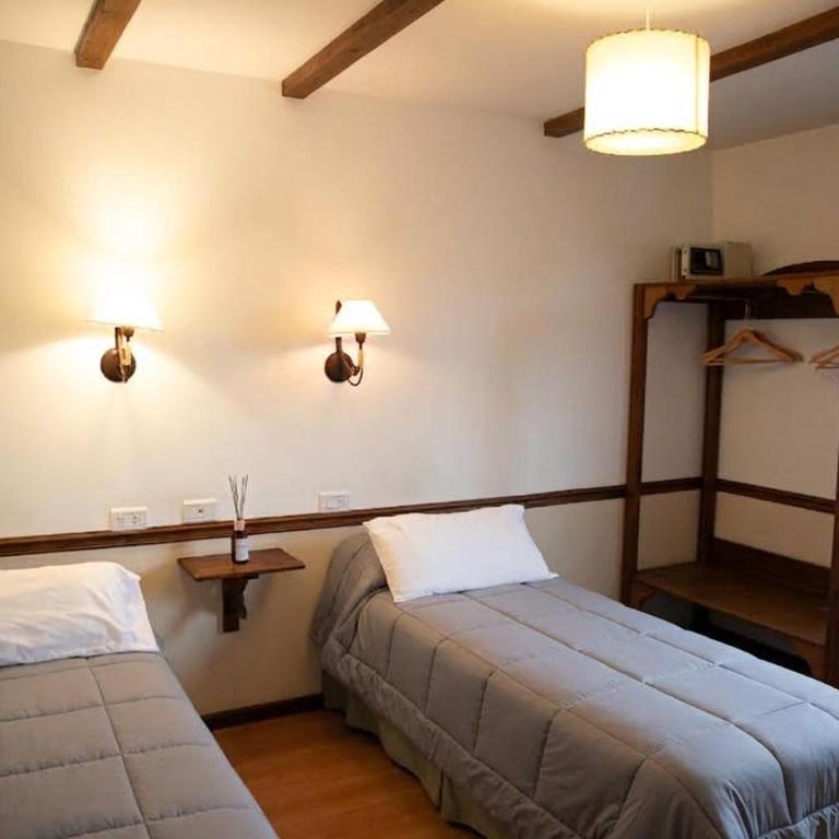 Hosteria Sloggett - Twin Room - 1