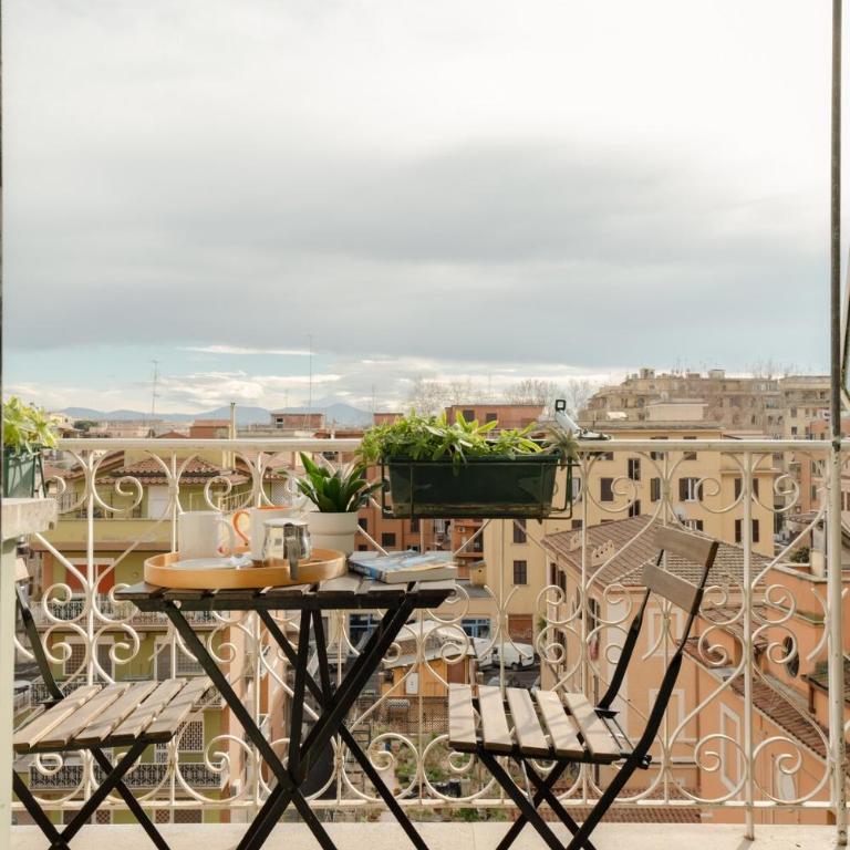 Bright 2BR with balcony, Caffarella, Furio Camillo, Tuscolana Station - Apartamento de 2 dormitorios con balcón - 3