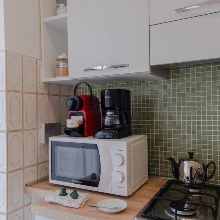 Bright 2BR with balcony, Caffarella, Furio Camillo, Tuscolana Station - Apartamento de 2 dormitorios con balcón - 10