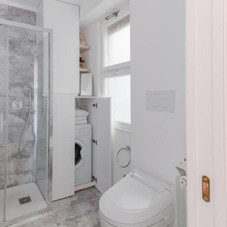 Bright 2BR with balcony, Caffarella, Furio Camillo, Tuscolana Station - Apartamento de 2 dormitorios con balcón - 16