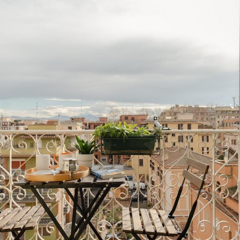 Bright 2BR with balcony, Caffarella, Furio Camillo, Tuscolana Station - Apartamento de 2 dormitorios con balcón - 32