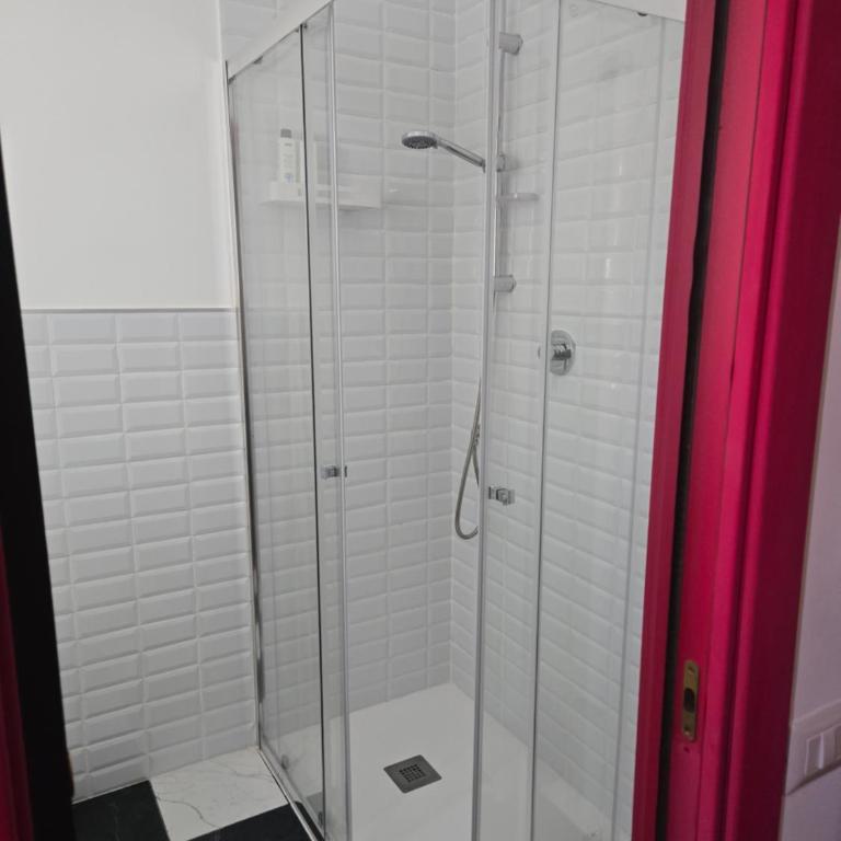 Pepe's Place - Re Di Roma - Camera Matrimoniale con Bagno Privato - 2