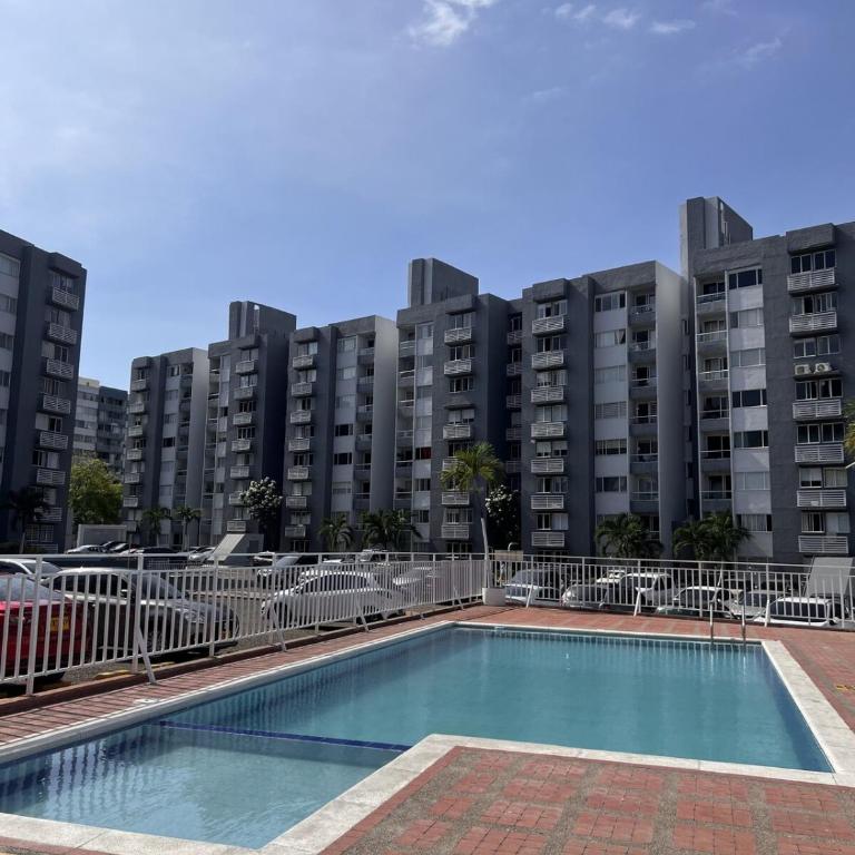 Springfield Suites I Tu Apto en Barranquilla I Ideal para familias I Aire en todas las Habitaciones - Apartamento de 3 dormitorios - 79