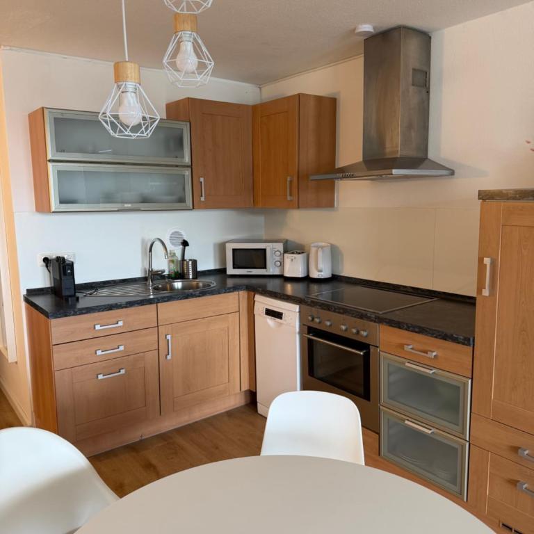 Sankt Englmar - Dvoupokojový apartmán s bazény, saunou a balkonem - Apartamento de 1 dormitorio - 5