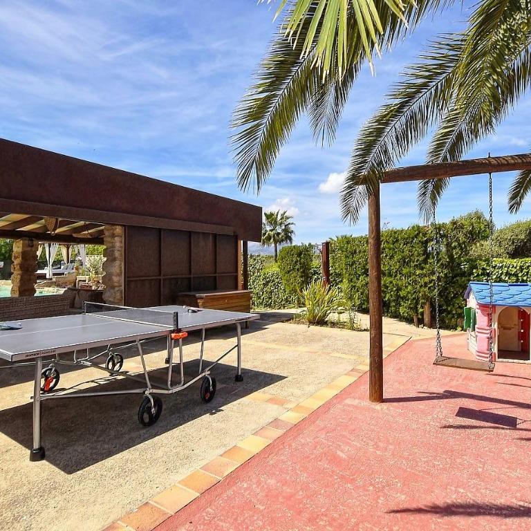 Preciosa casa cerca de playa con piscina & aacc - Five-Bedroom House - 19