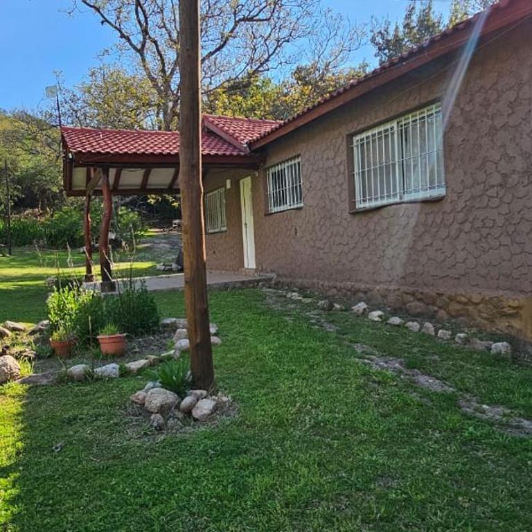 Cabañas Raices del Valle - Casa de 2 dormitorios - 8