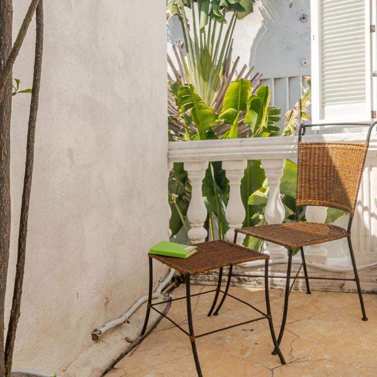 Luxury 5 Bedroom Old Town House - Villa - 9
